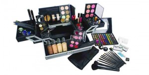 How to Choose Makeup Kits